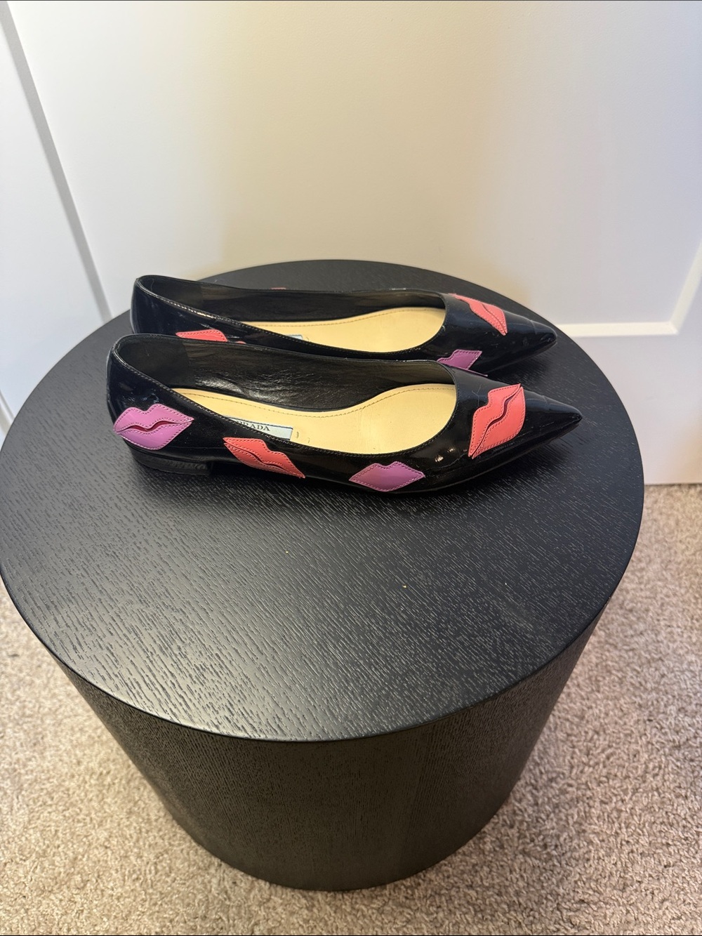 Prada ‘Lip’ Flats| Size 36.5  💋 - Picture 5 of 10